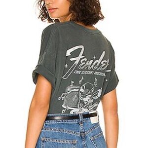 DAYDREAMER | Fender Tee